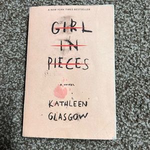 Girl in pieces book.